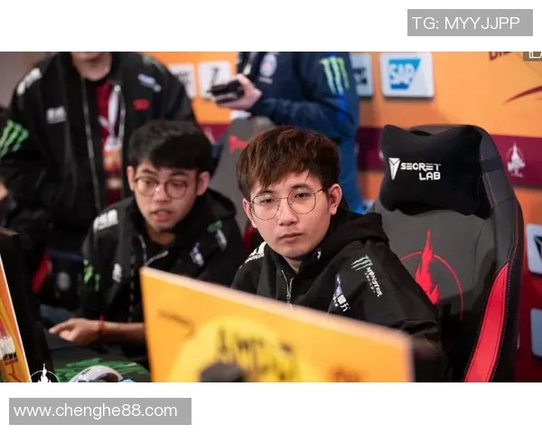 DOTA2热议BLG战术争议引发玩家对战术创新与传统的深思